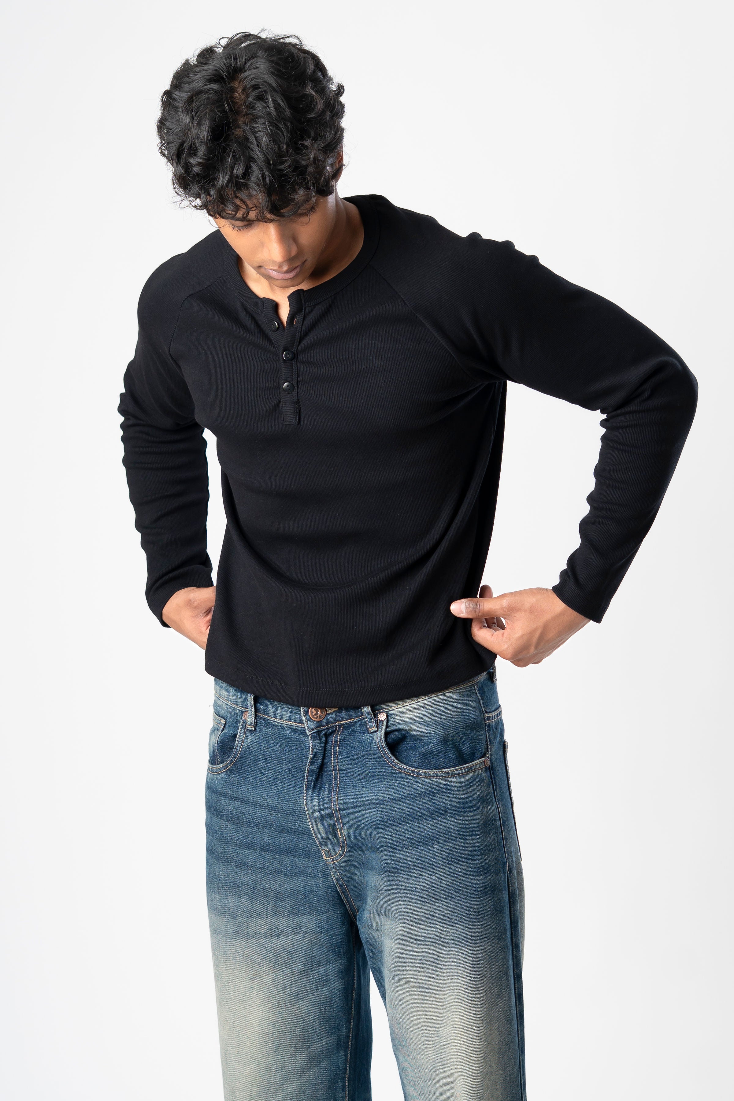 HENLEY Black Tee