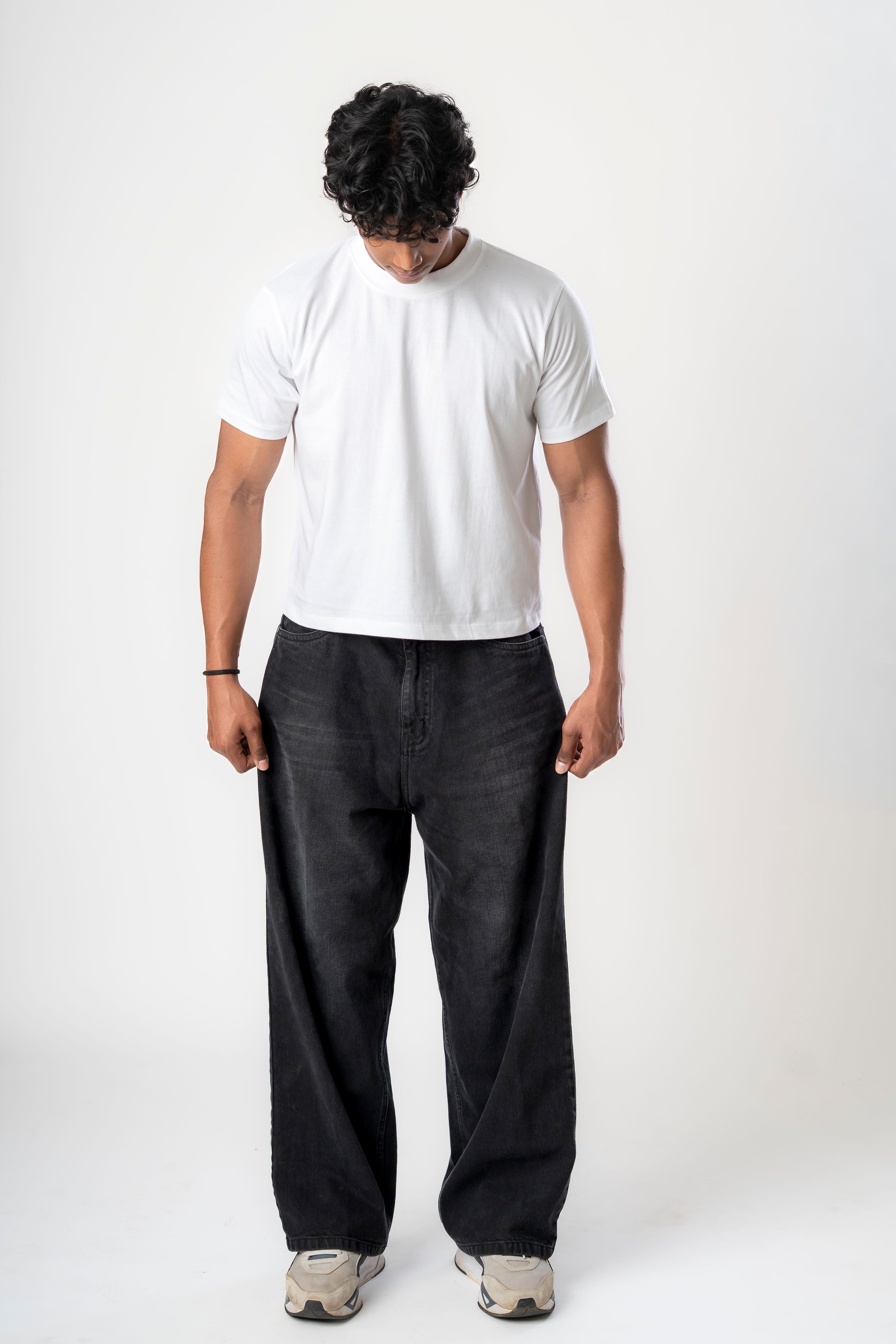 Cropped Essential white Tee