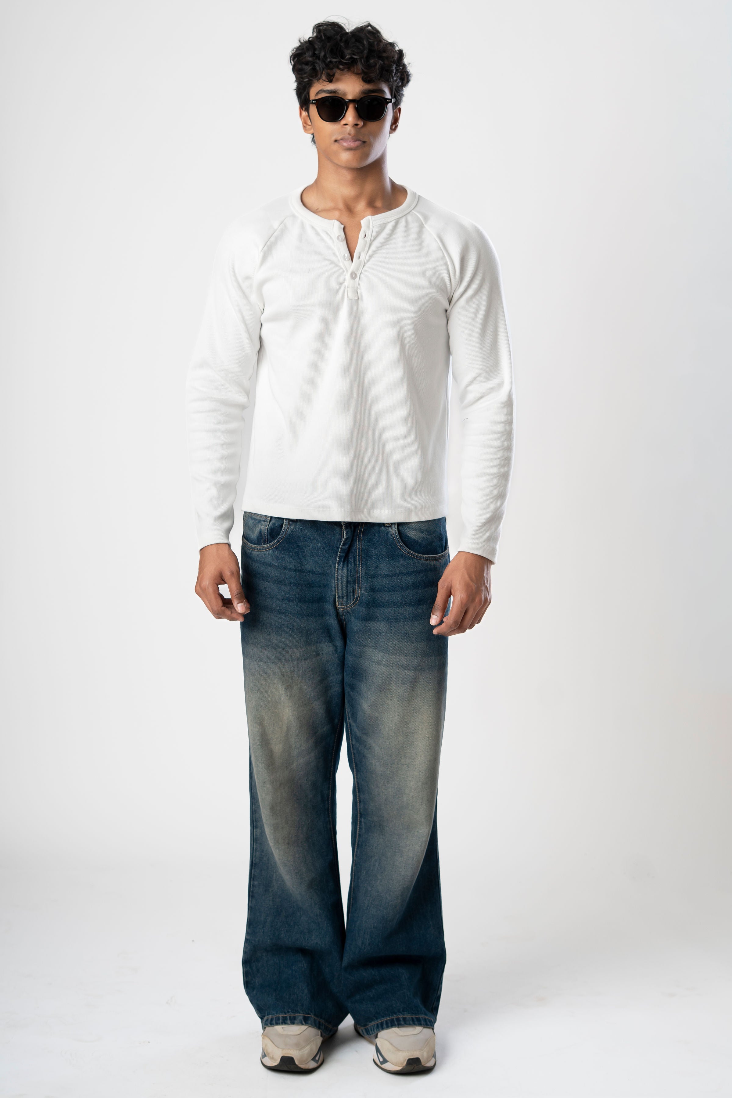 HENLEY White Tee