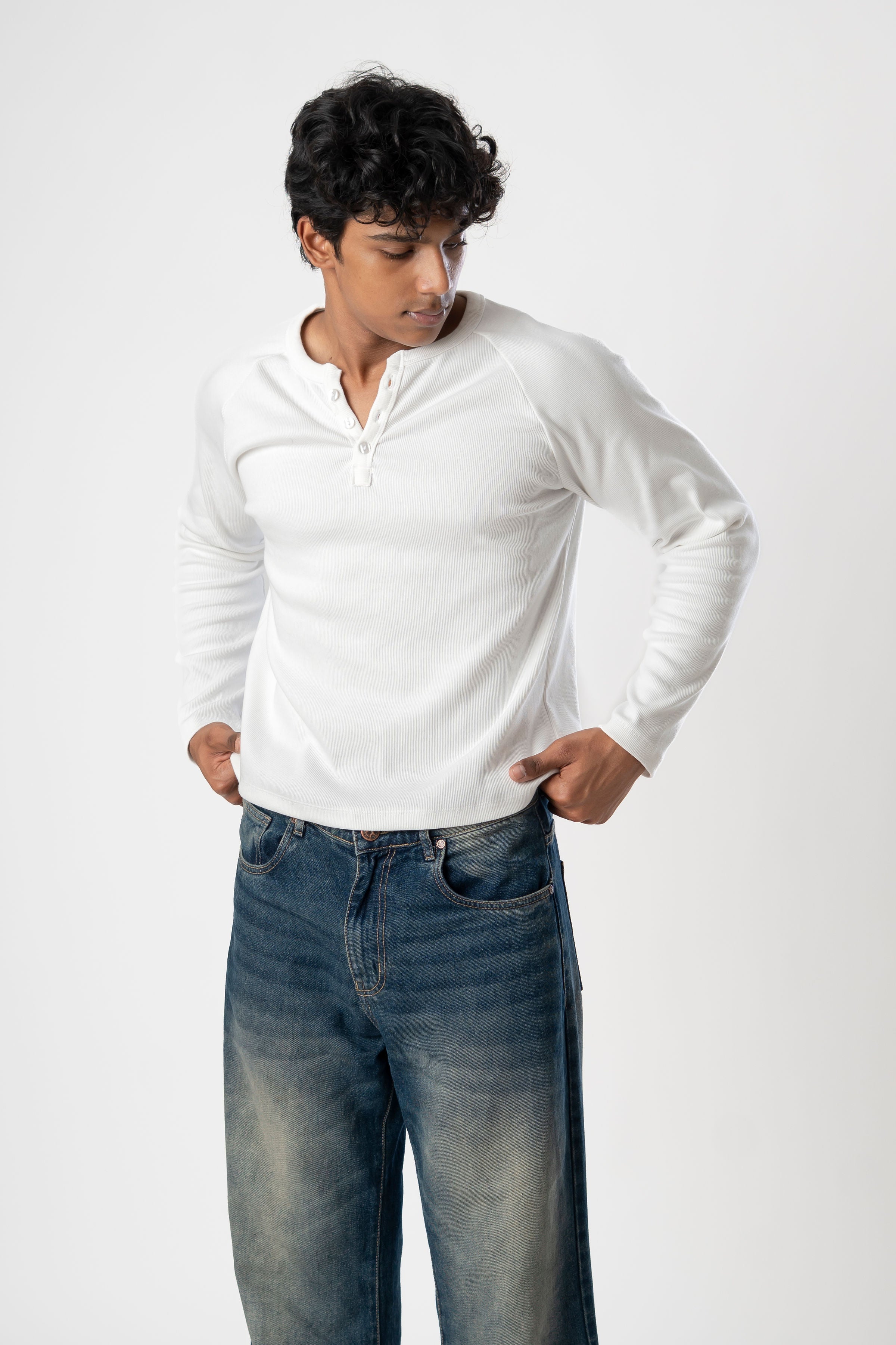 HENLEY White Tee